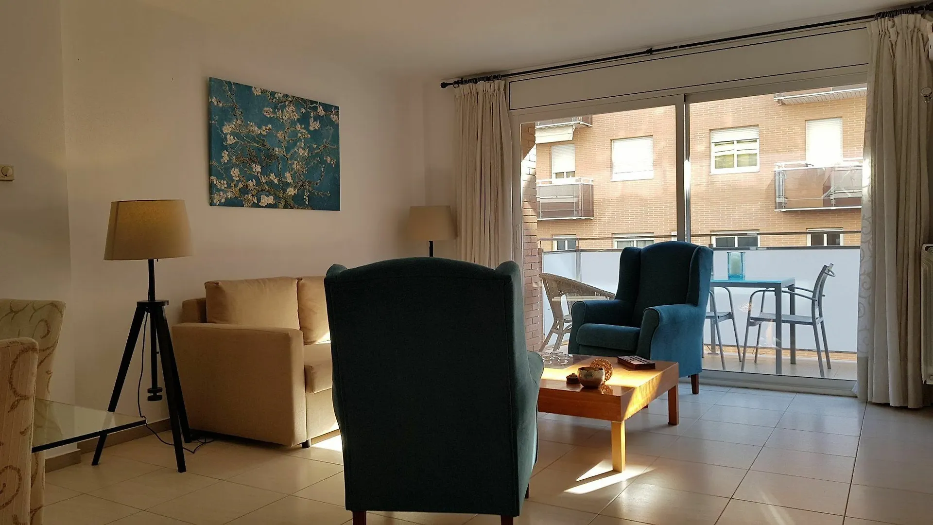 Blue Tree Apartment Tarragona Espanha